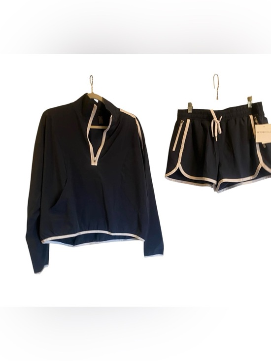 Beyond Yoga Pants - NWT Beyond Yoga 1/2 zip pullover and shorts set NAVY Size L